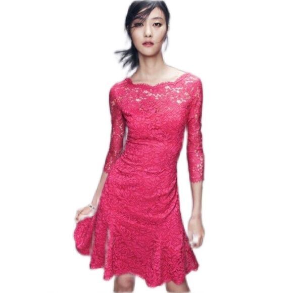 Eliza J Tulip Laced Dress - Picture 1 of 7